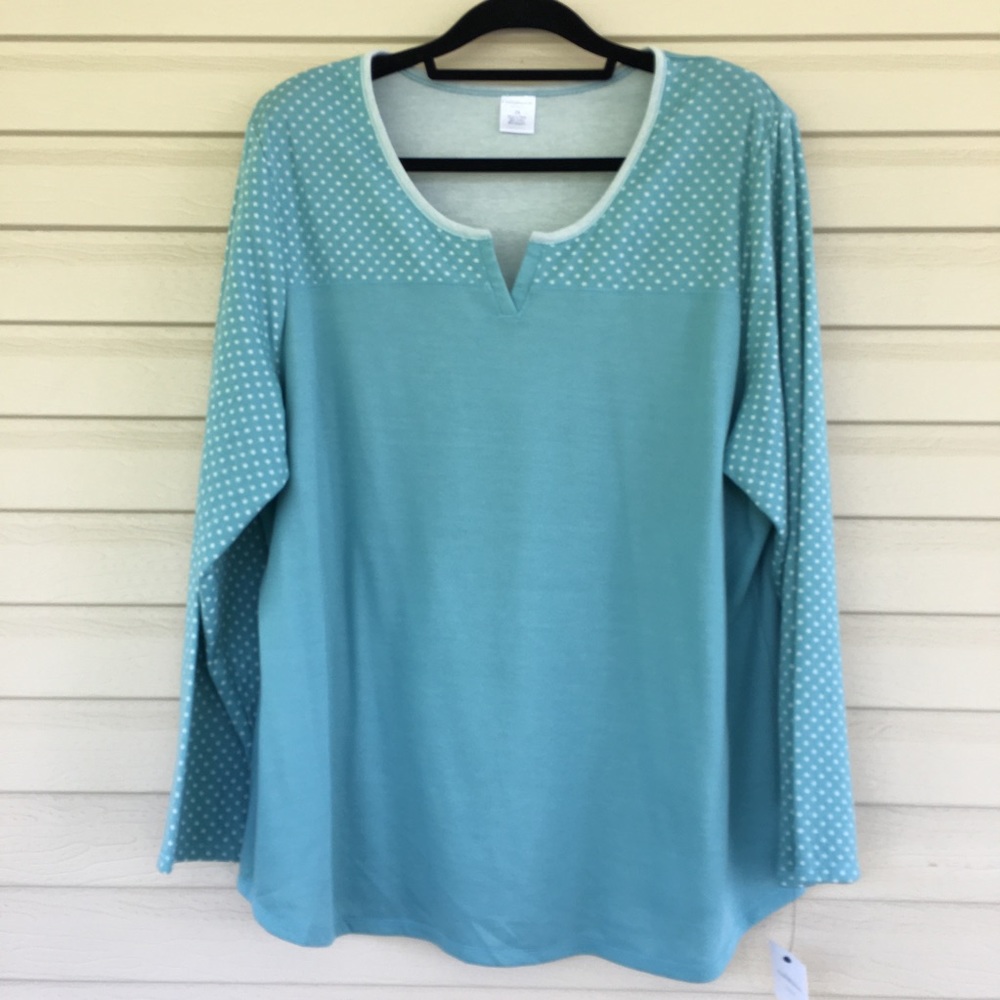 Croft and Barrow Lounge/Sleep Top